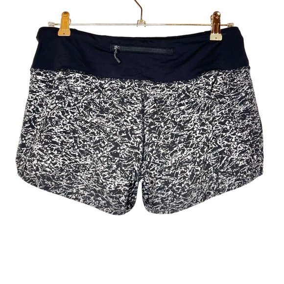 LULULEMON Run Times Short in Iced Wave. Size 6 - Picture 7 of 15